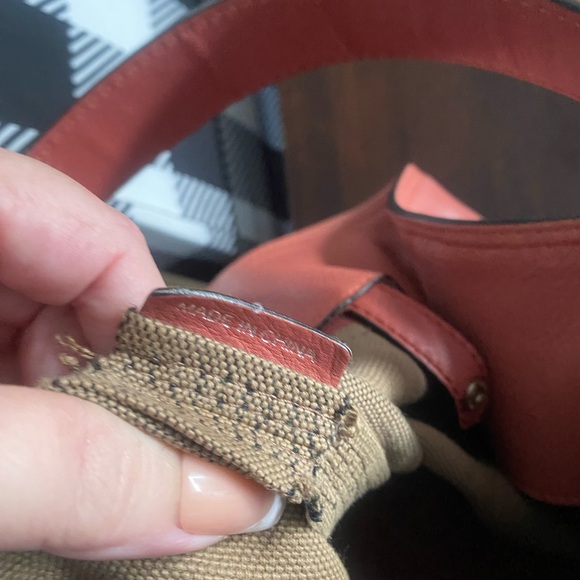 Burberry Hobo Bag - Picture 10 of 14
